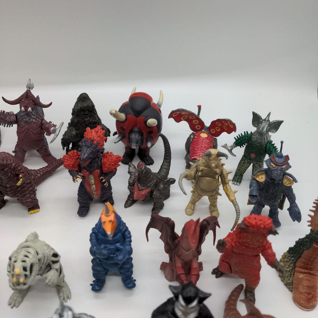 ウルトラ怪獣シリーズ 55体セット - メルカリ