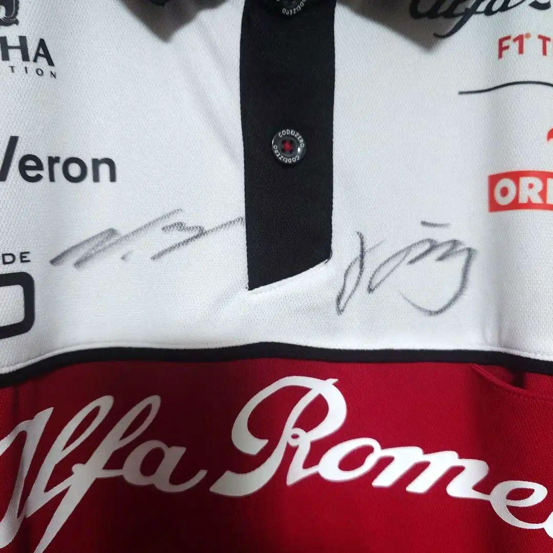 希少】F1 Alfa Romeo 周冠宇 サイン入りポロシャツ - メルカリ