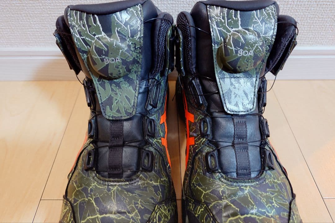 【中古美品】アシックス安全靴　限定CP304 マグマ 26.5cm