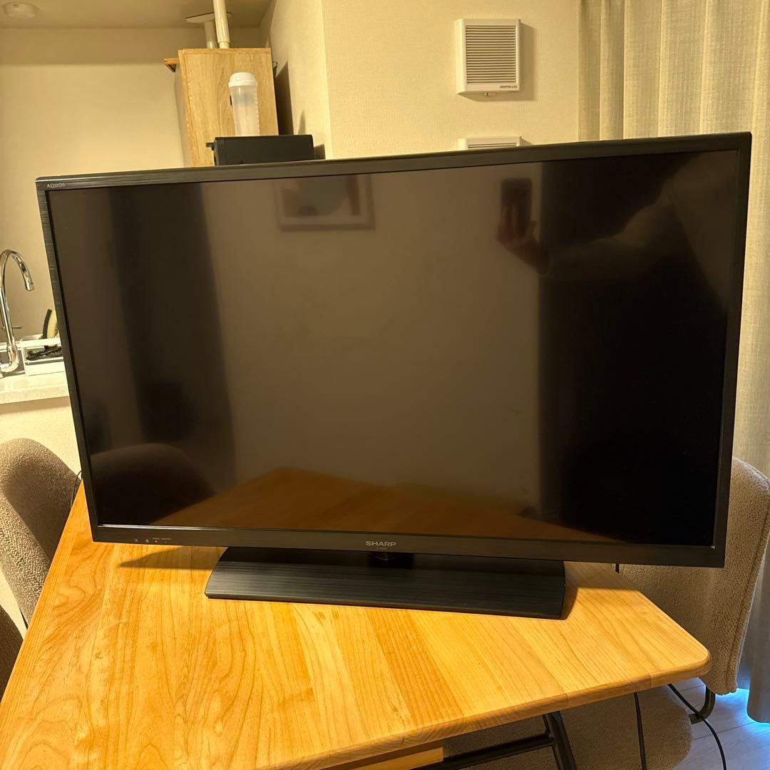 シャープ40インチテレビ（AQUOS 2015年製） sh01_s.jpg