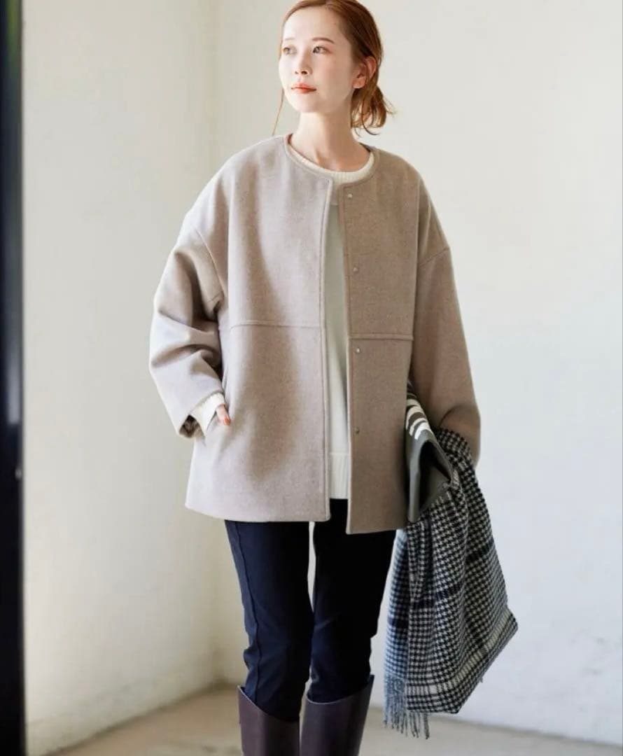 ジャーナルスタンダード　スーパー140ビーバーノーカラーショートコート スーパー140ビーバーノーカラーショートコート（ノーカラーコート