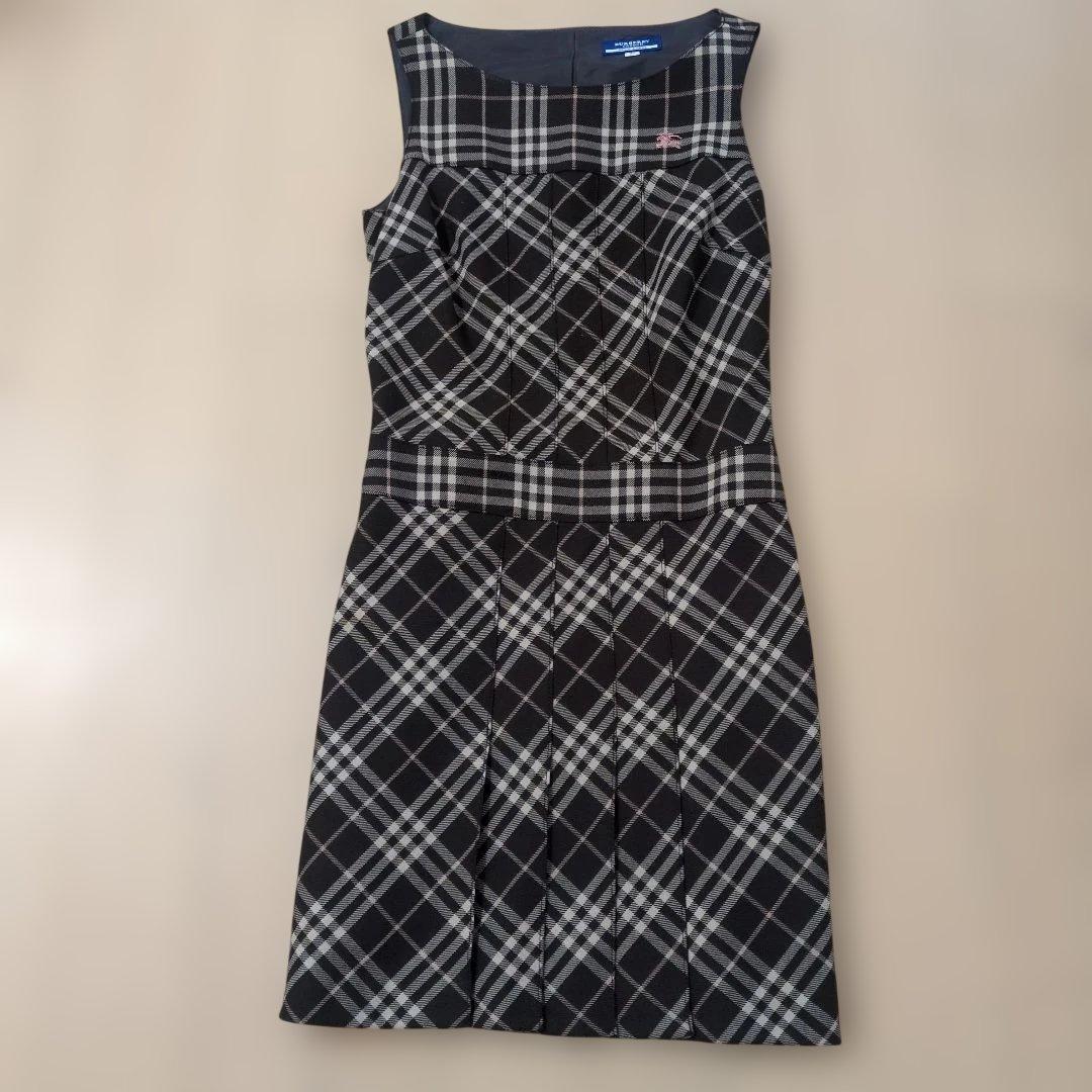 BURBERRY ノースリーブ チェック柄 ワンピース36 Burberry チェック柄 ノースリーブワンピース 36 - メルカリ