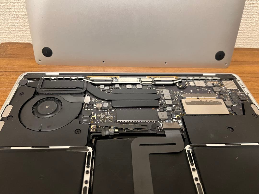 MacBook Pro A1708 シルバー 日本語配列 ジャンク - メルカリ