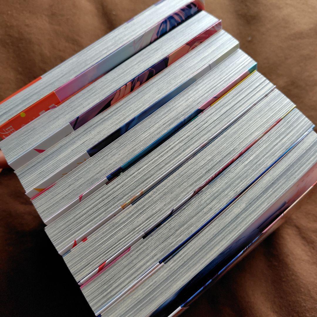 「ただの友達じゃなくなる瞬間①〜⑦」「茜色に染まる瞬間」とらのあなセット