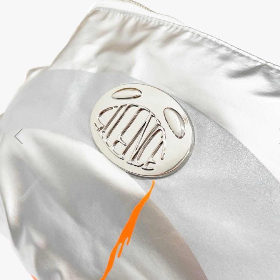 ミュージシャン Vaundy llic Crossbody Bag \"SILENCE\"