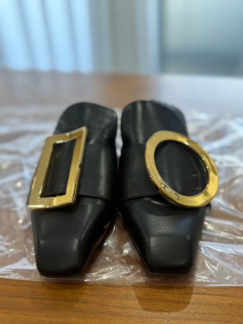 【値下げしました】UN3D. 23.0〜23.5cm ブラックレザー ミュール