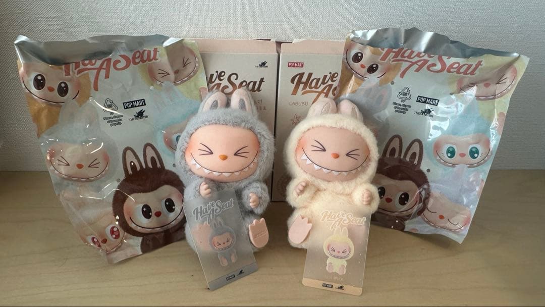 ラブブ labubu haveaseat シシ ヘヘ SISI HEHE セット - メルカリ