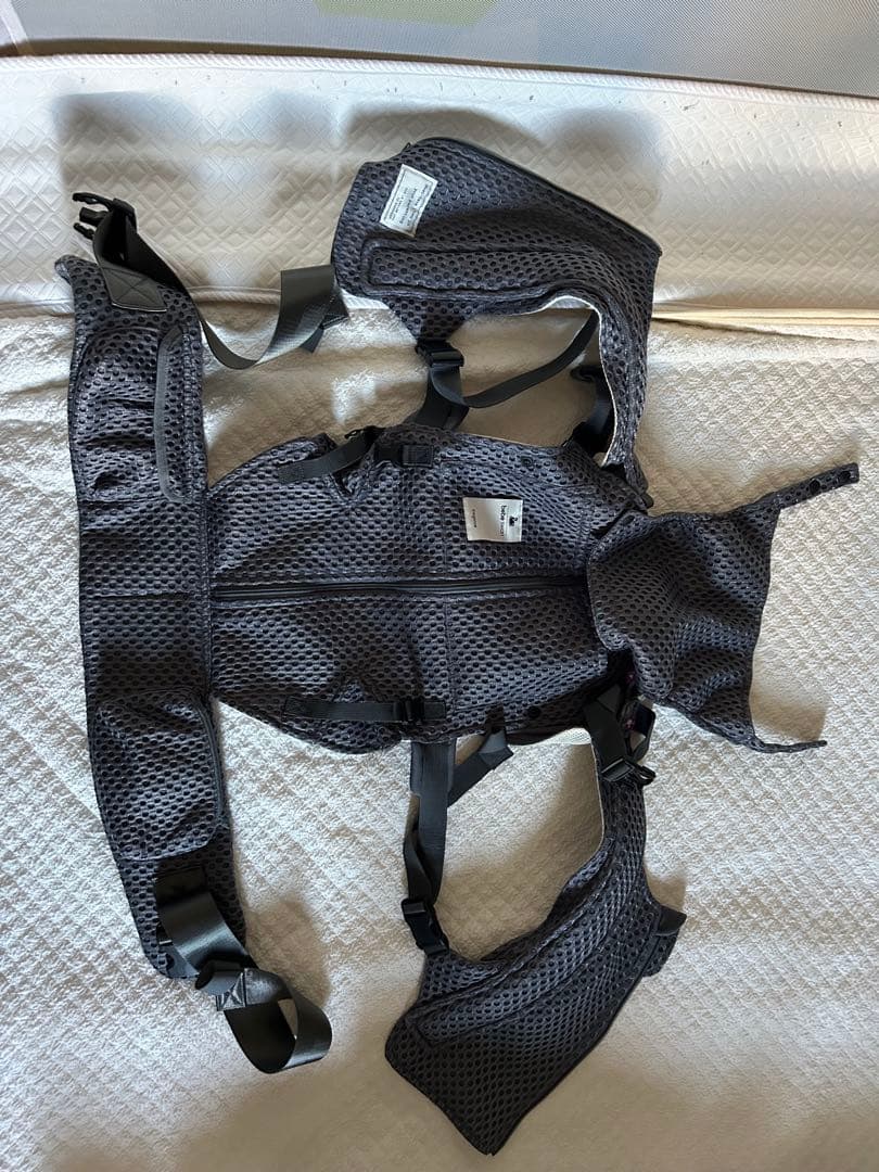 抱っこ紐 メッシュ 黒 ベージュ　べべスワン 楽天市場】【公式 楽天1位】ベスト抱っこ紐 抱っこ紐 べべスワン BT