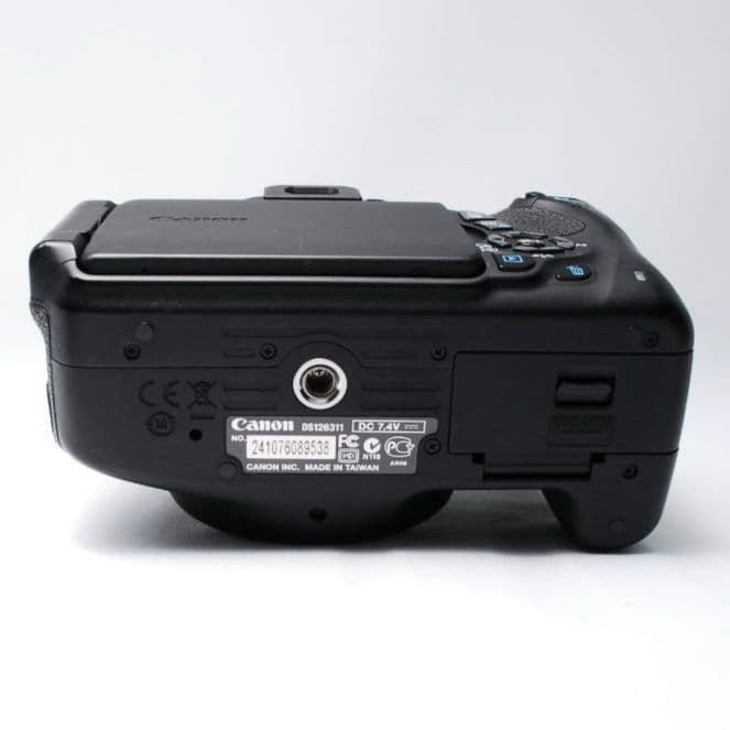 初心者 おすすめ機種✨️Canon Kiss x5 デジタル一眼レフカメラ