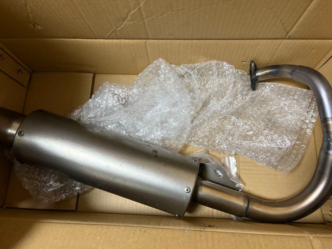 スーパーディオ　af27 af28ステンレス マフラー 取り付け金具付き スーパーディオ af27 af28ステンレス マフラー 取り付け金具付き