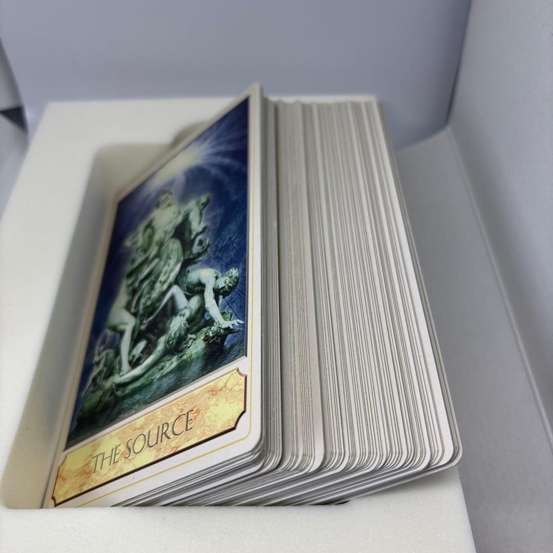 絶版】旧版タローデパリ タロットカードと解説本 - メルカリ