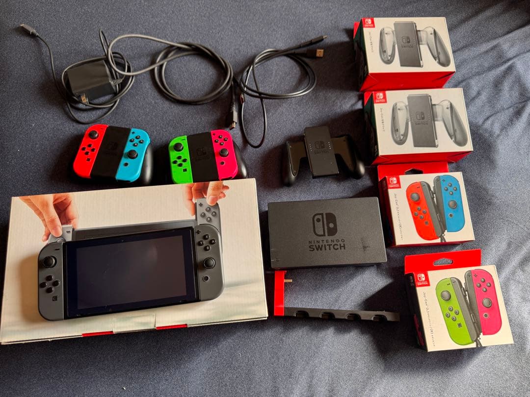 Nintendo Switch 本体＋ジョイコンセット Nintendo Switch 本体【Joy-Con(L) ネオンブルー/(R) ネオンレッド