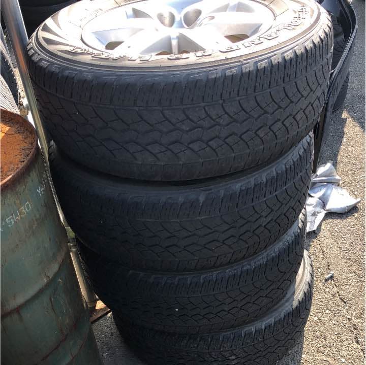 パジェロ純正ホイールタイヤ付き4本セット - メルカリ