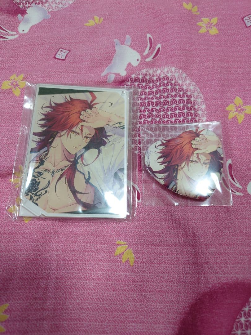 ピオフィオーレの晩鐘 楊 クッション、缶バッチなど