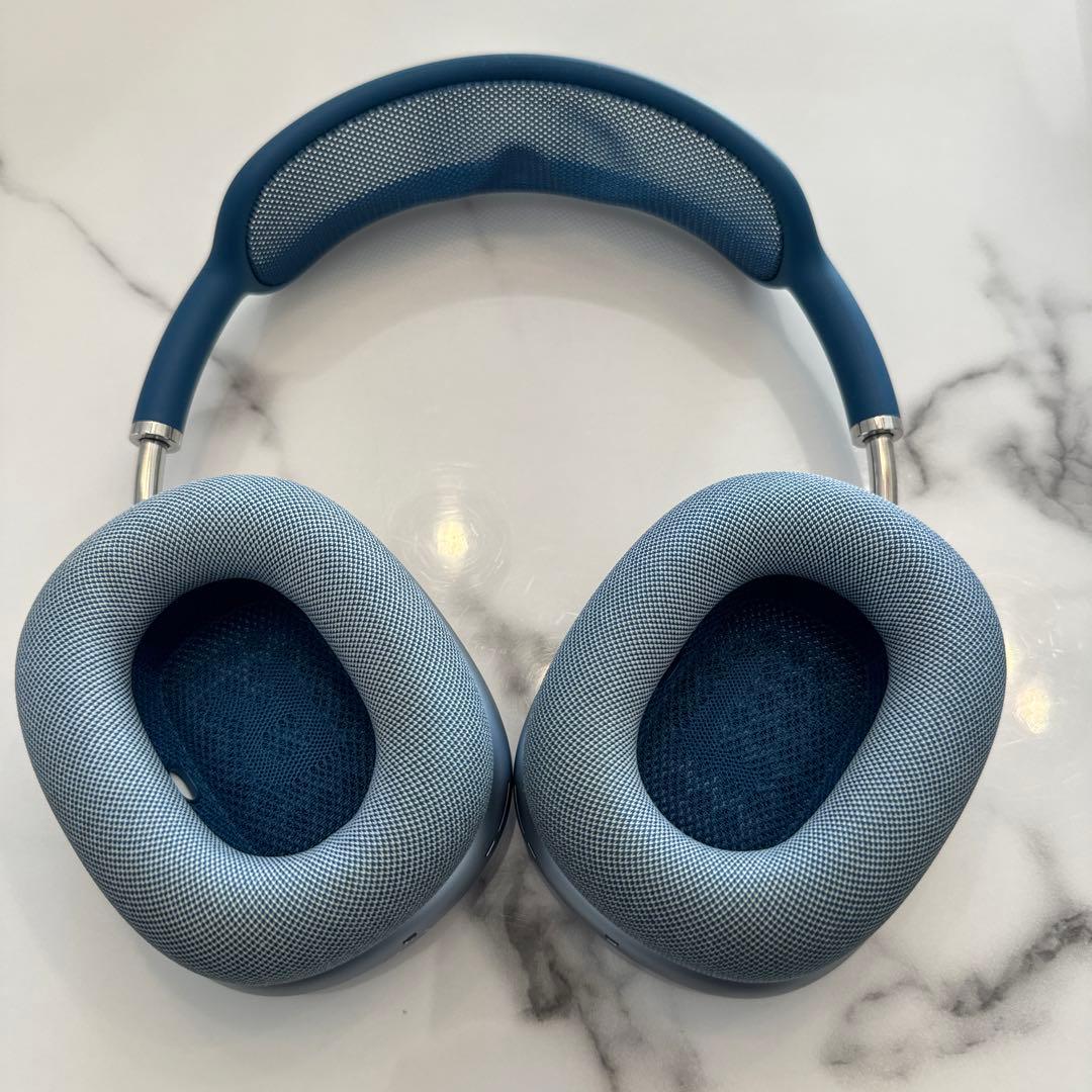 Apple AirPods Max Sky Blue - メルカリ