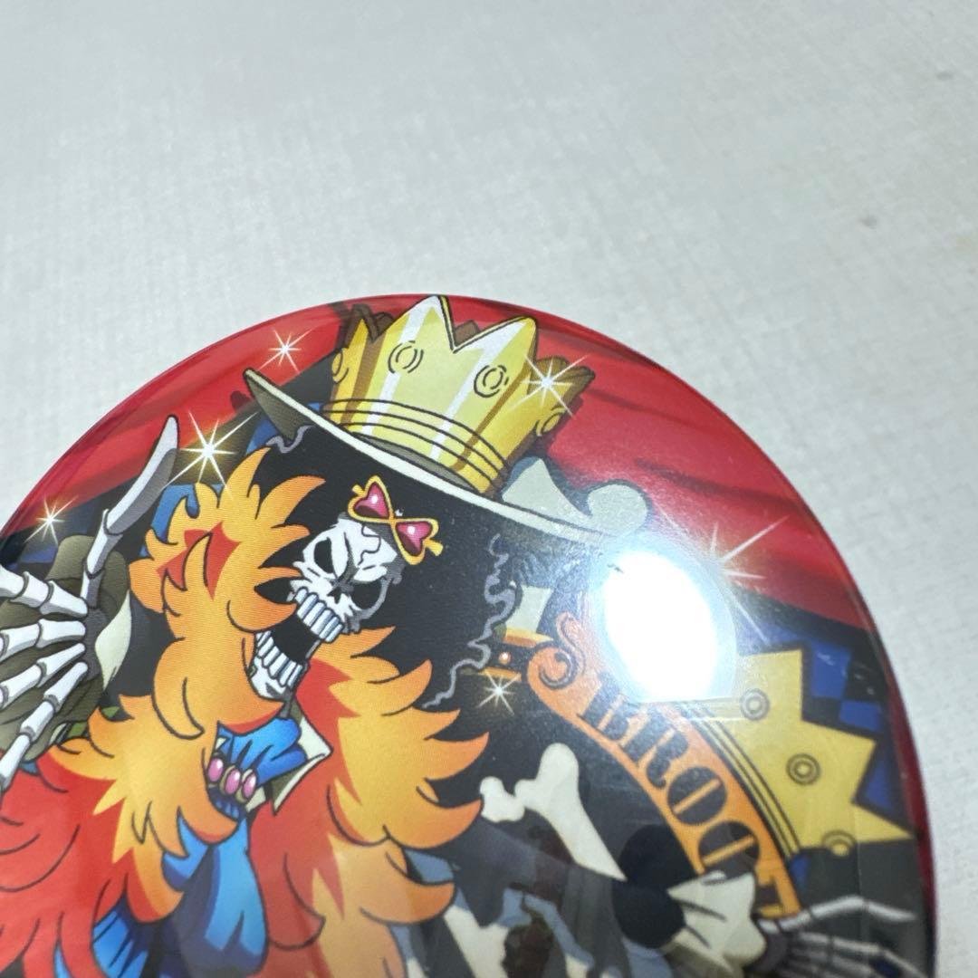 ワンピースタワートンガリ缶バッジ ブルック2種&20周年缶バッジ他