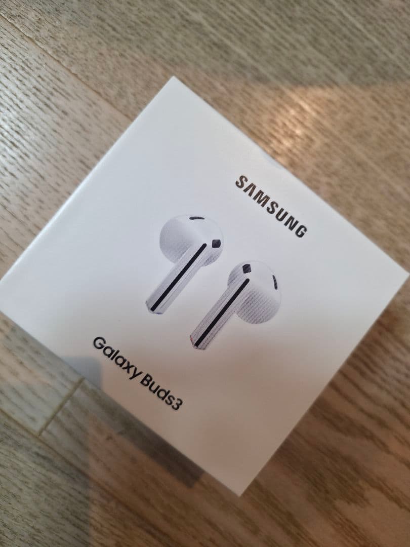 Samsung Galaxy Buds3 本体【新品未開封・国内正規版】 SAMSUNG（サムスン） Galaxy Buds3 シルバー ノイズキャンセリング対応