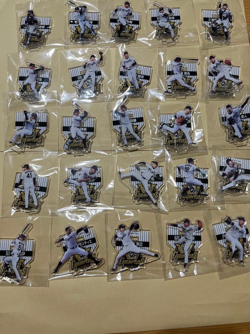 阪神タイガース2025JERAセ・リーグ優勝記念くじ　アクリルスタンド　全２５種 阪神タイガース 2025 JERA セ・リーグ優勝記念くじ」発売のお知らせ