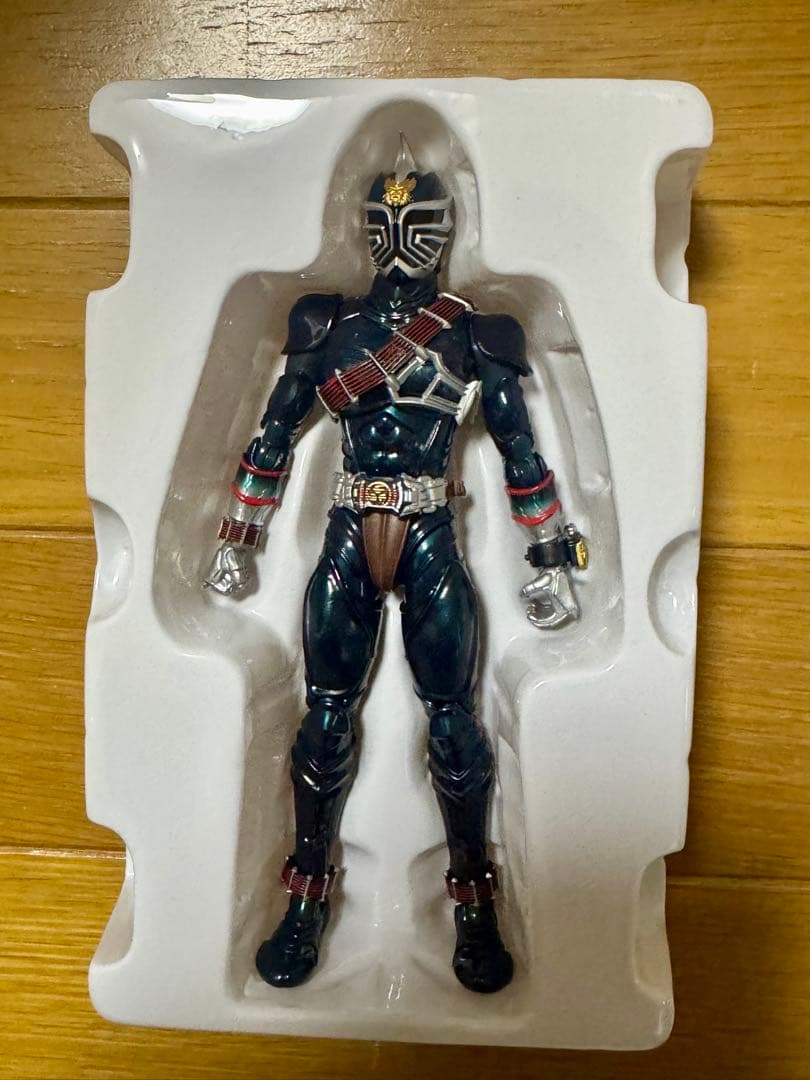 仮面ライダー轟鬼　S.H.Figuarts 真骨彫製法