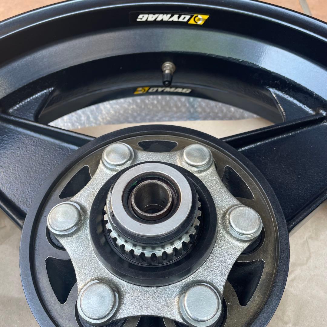 DYMAG ダイマグ Hセクション VMAX1200 リアホイール 17インチ - メルカリ