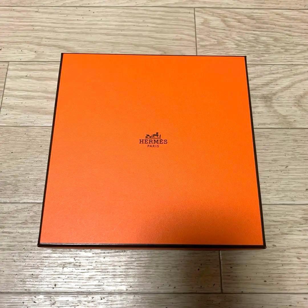 未使用タグ付き✨HERMES エルメス カレタオル 《アヴァロン》ハンカチタオル