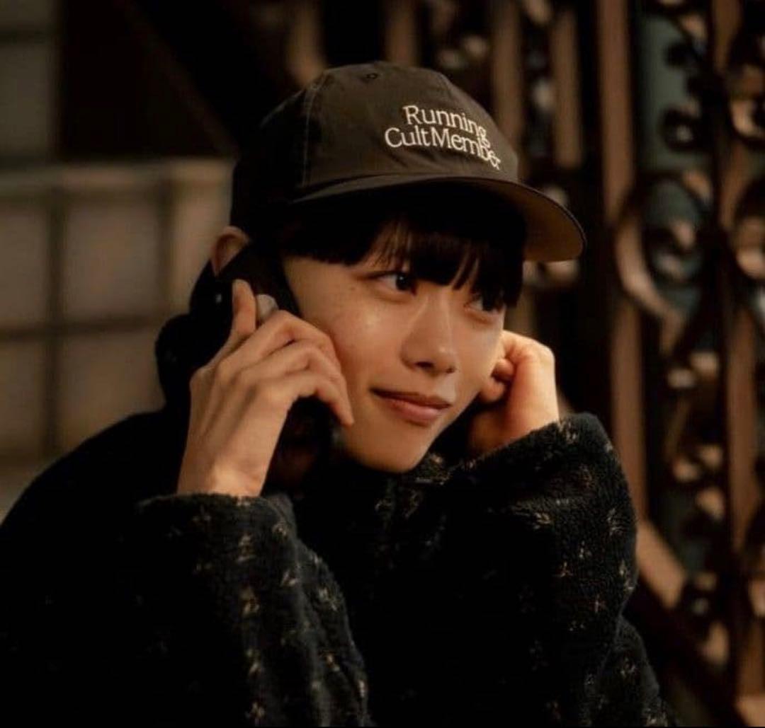 satisfy running サティスファイ キャップ 杉咲花着 - メルカリ