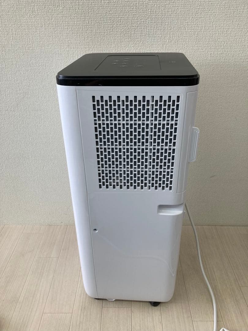 【美品】2024年製 どこでも置くだけエアコン 2.6kw スリーアップ