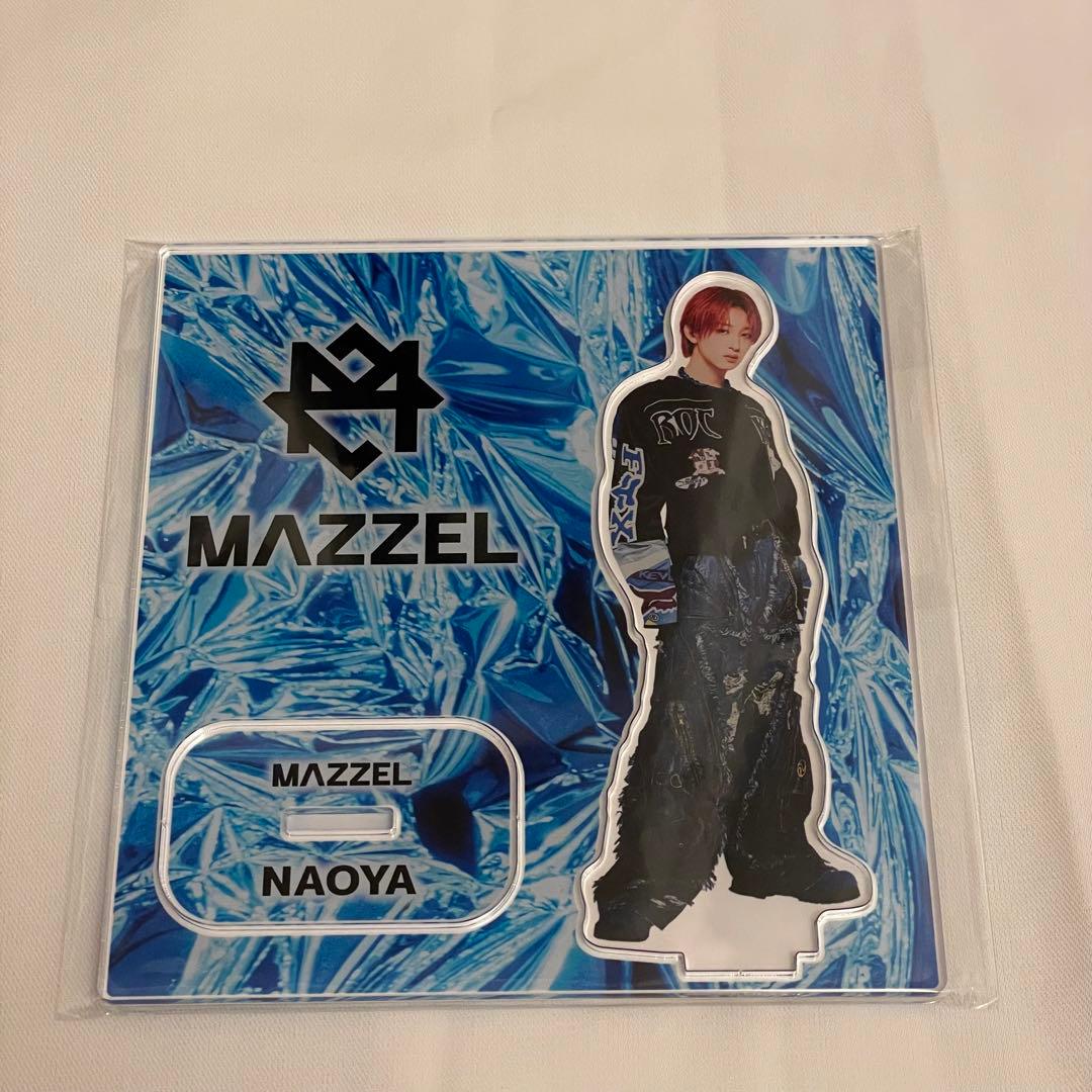 MAZZEL NAOYA アクリルスタンド - メルカリ