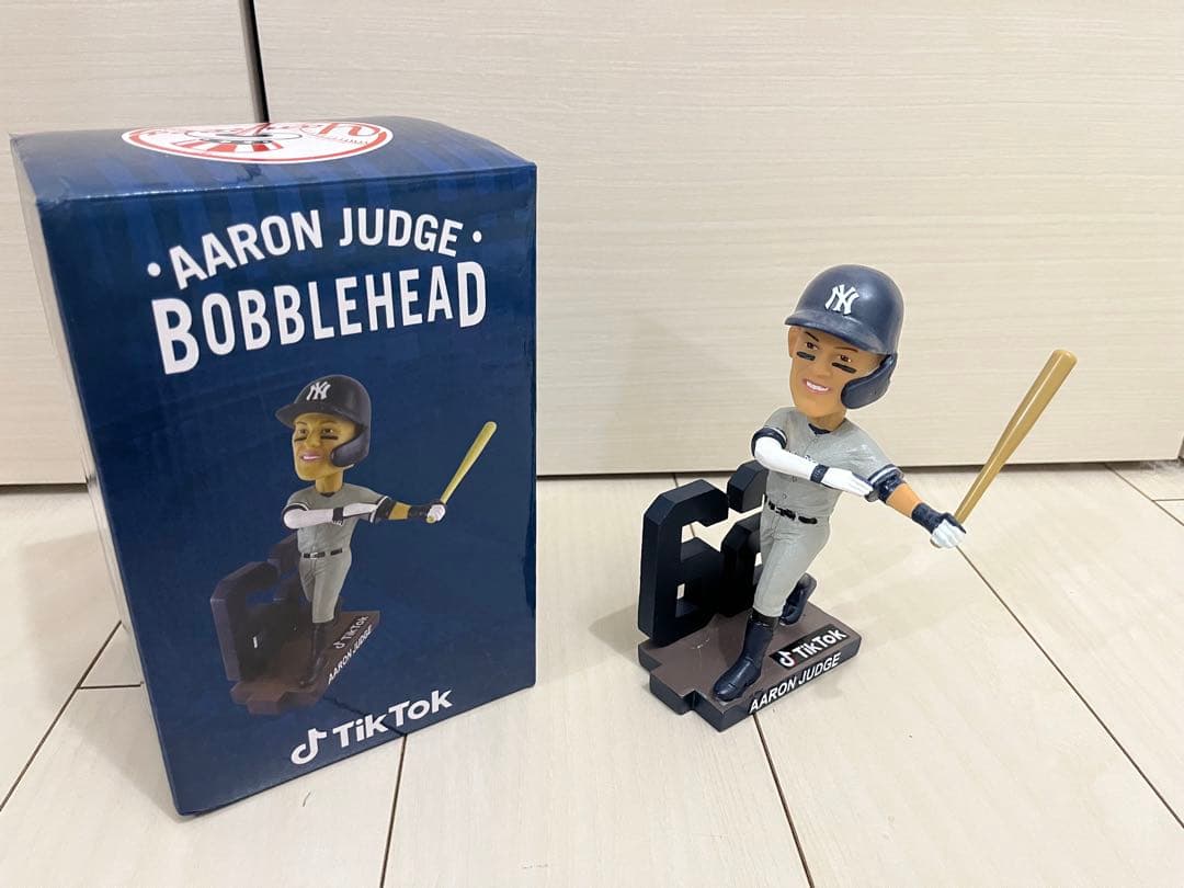 t*u様 アーロン・ジャッジ ボブルヘッド 62本塁打記念 ヤンキー