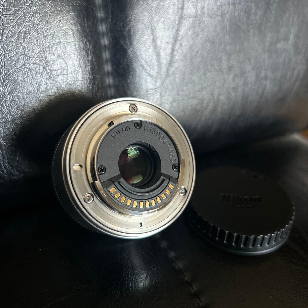 ニコン 1 NIKKOR 18.5mm f/1.8 シルバー