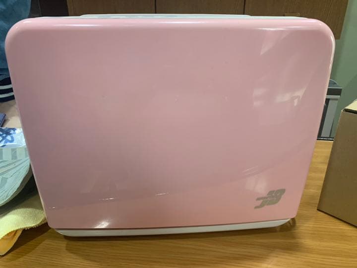 おしぼり機 自動おしぼり機「FIND（ファインド）」｜医療用タオルディスペンサー