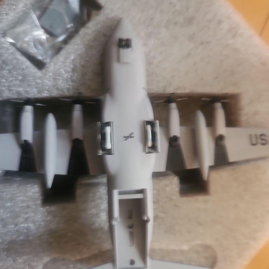 HERPA Lockheed C-130 Hercules 1/200 - メルカリ