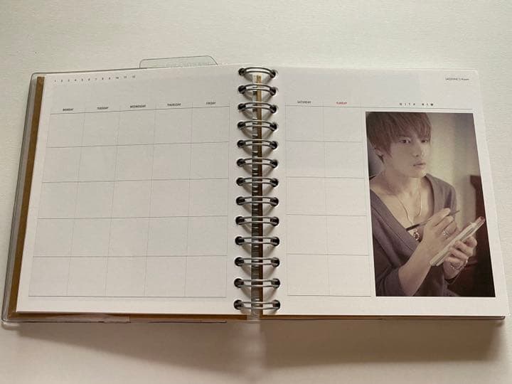 JYJのダイアリー、エッセイ、写真集