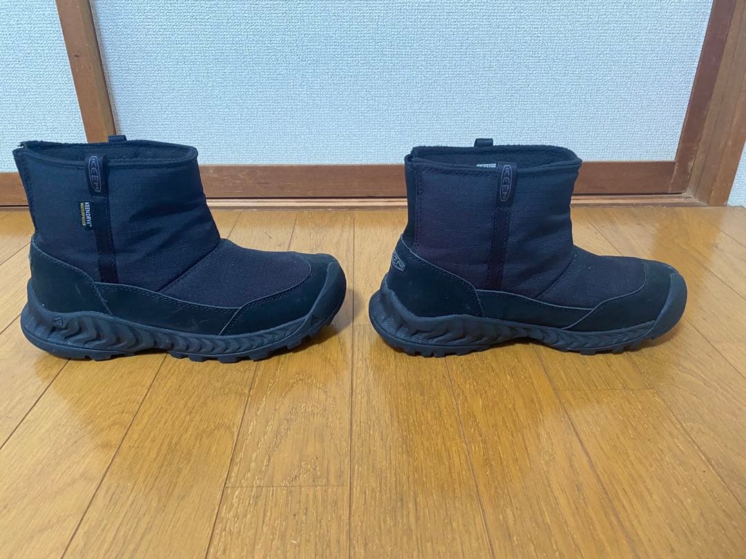 24.0cm 使用1回美品 KEEN ウィメンズ 防水ウィンターブーツ