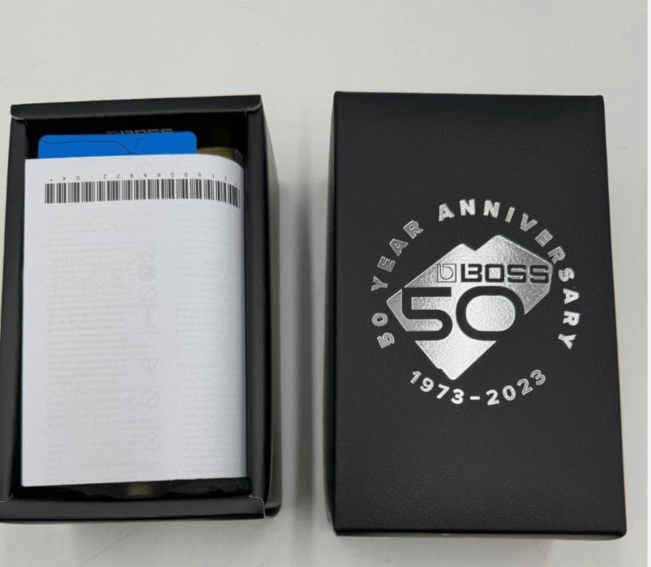 BOSS SD-1 B50A 50周年記念ギターエフェクター 新品 M05957000001000-00-600x600.jpg