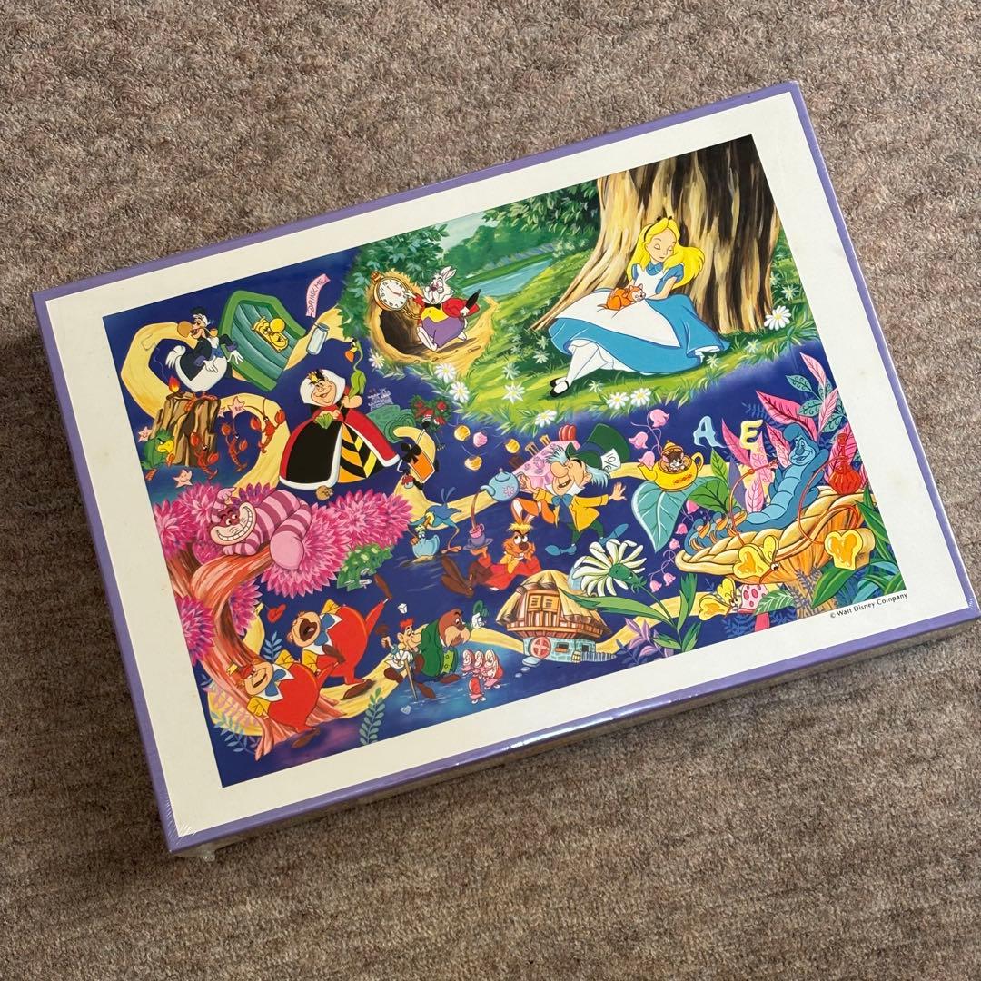 2000ピース TENYO テンヨー「アリス イン ワンダーランド」ディズニー Amazon.com: Tenyo Disney All Characters Stained Glass Jigsaw