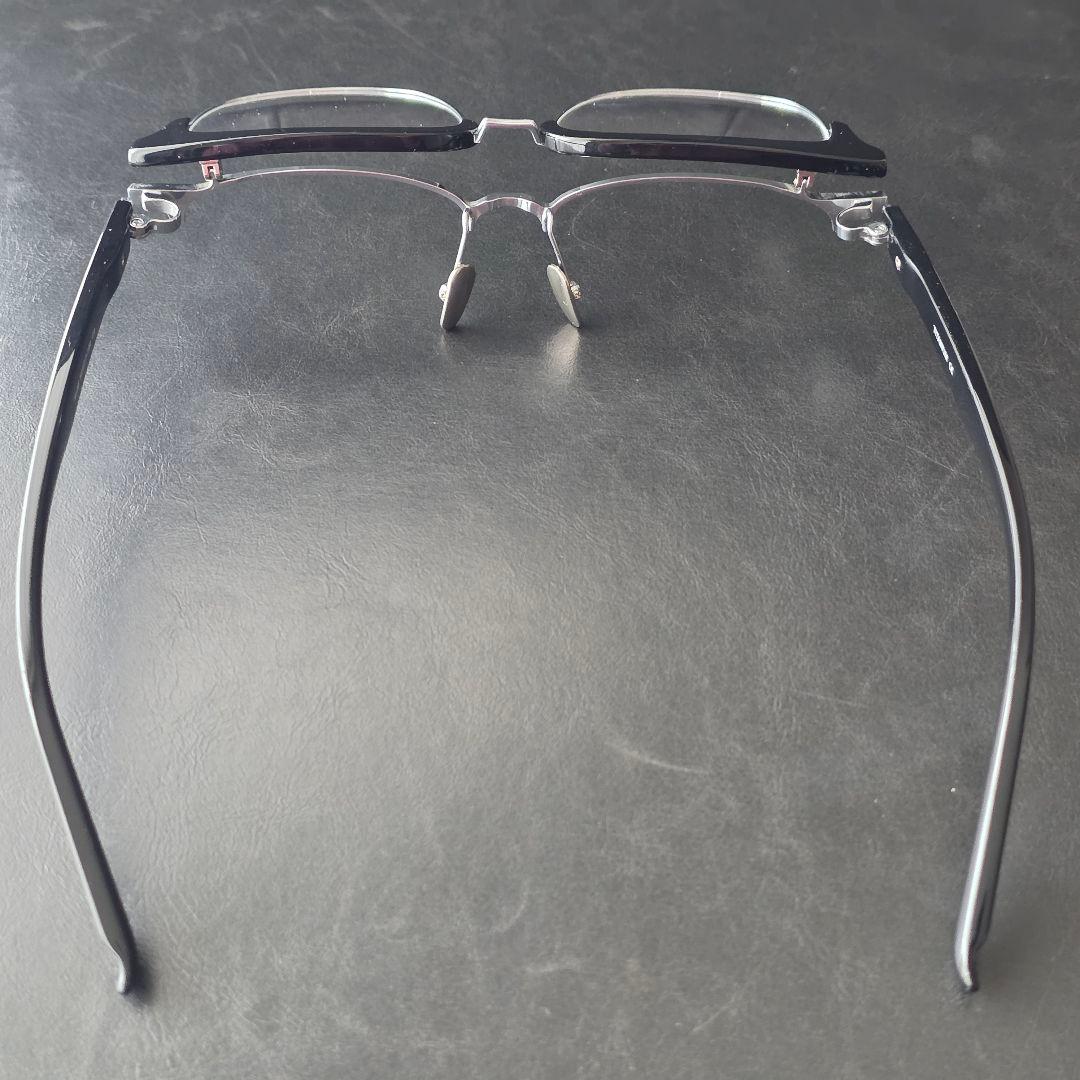 跳ね上げ式 メガネ サーモントブラック/シルバー チタン/アセテート