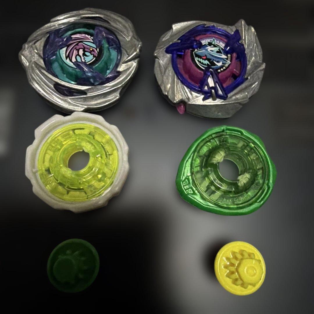 ベイブレードXセット(傷あり、プレイ用) 楽天市場】ブレード4種、ラチェット3種、ビット6種が同梱され、72通り