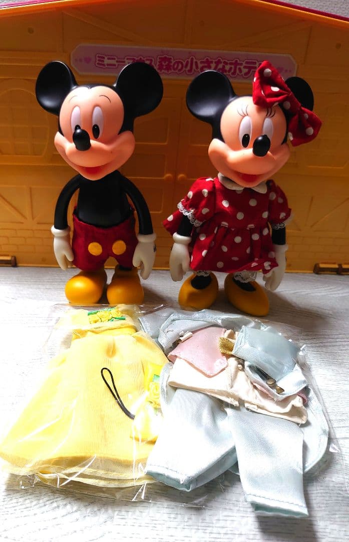 ミッキー ミニー 森の小さなホテル ファッションクラブ きせかえドール