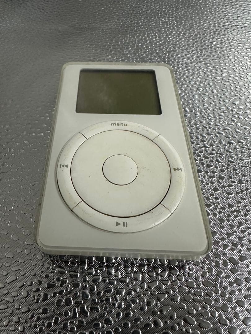 初期型iPod　レア品　ジャンク　動作未確認 iPod初代本体のみ2001年動作未確認ジャンク - メルカリ