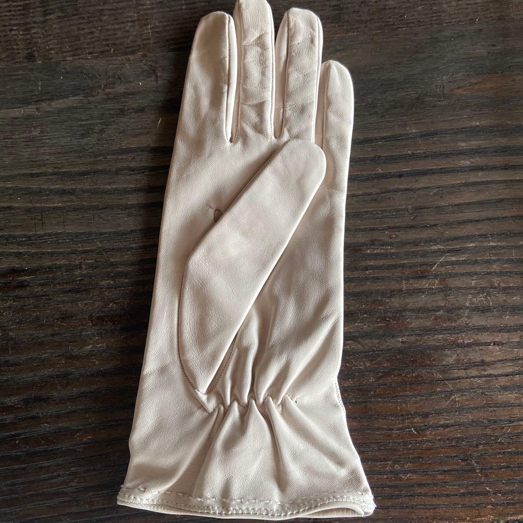 ANDREANO ホワイトレザー手袋 7½の通販はau PAY マーケット - 輸入雑貨