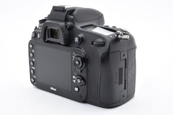 【美品】ニコン Nikon D610 ボディ　《ショット数1462回》＃3306