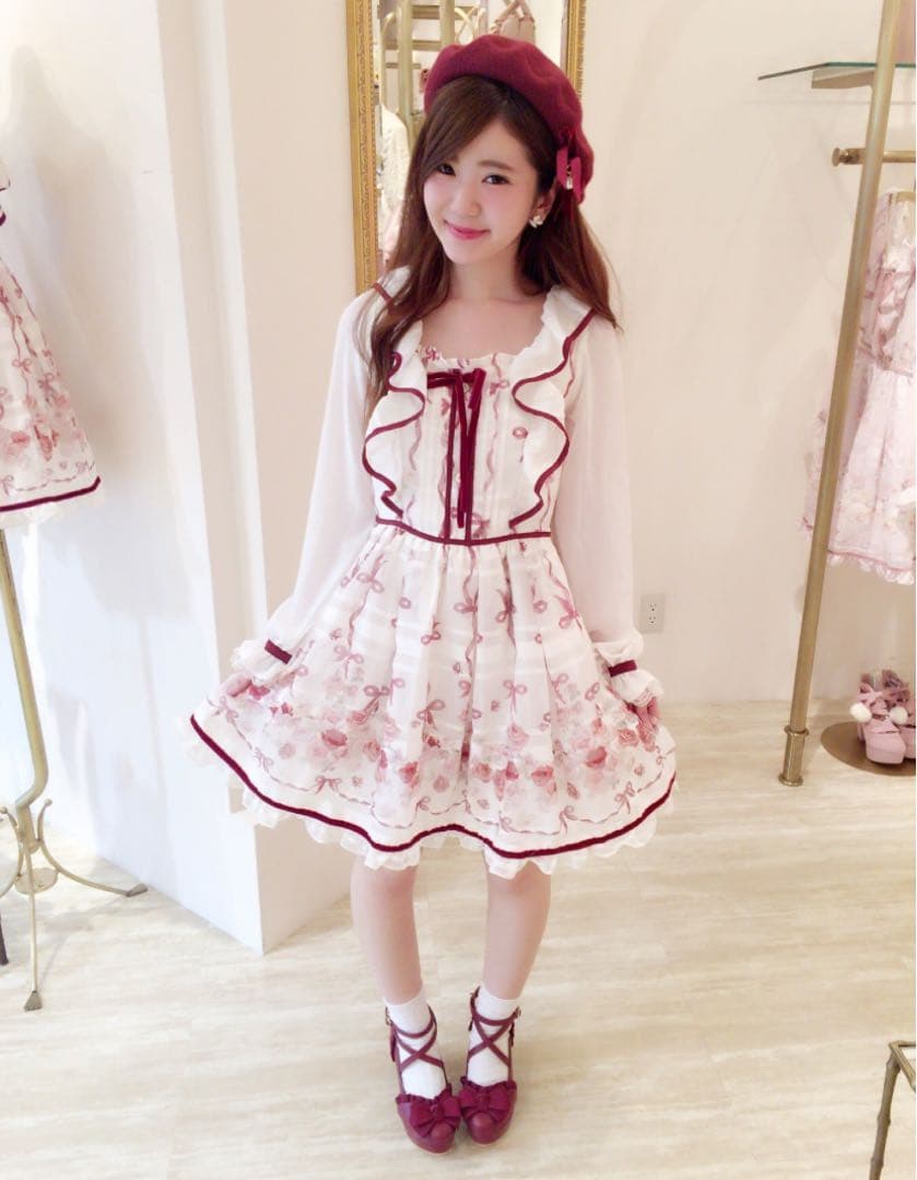 LIZ LISA イングリッシュローズ柄ワンピース - メルカリ