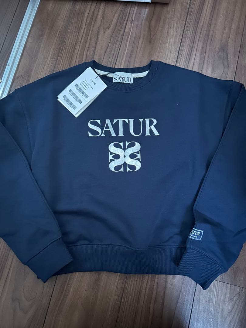 Rmama【新品未使用】 satur セター　韓国 トレーナー 韓国SATUR セター】Lawton Sweatshirt (SATUR/スウェット・トレーナー