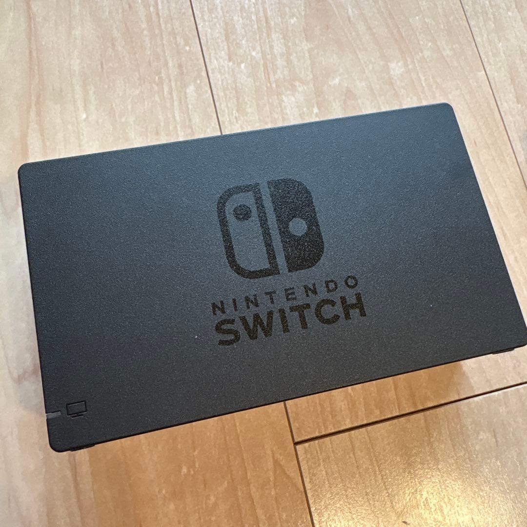 Nintendo Switch 本体 ブラック ジョイコン付き - メルカリ