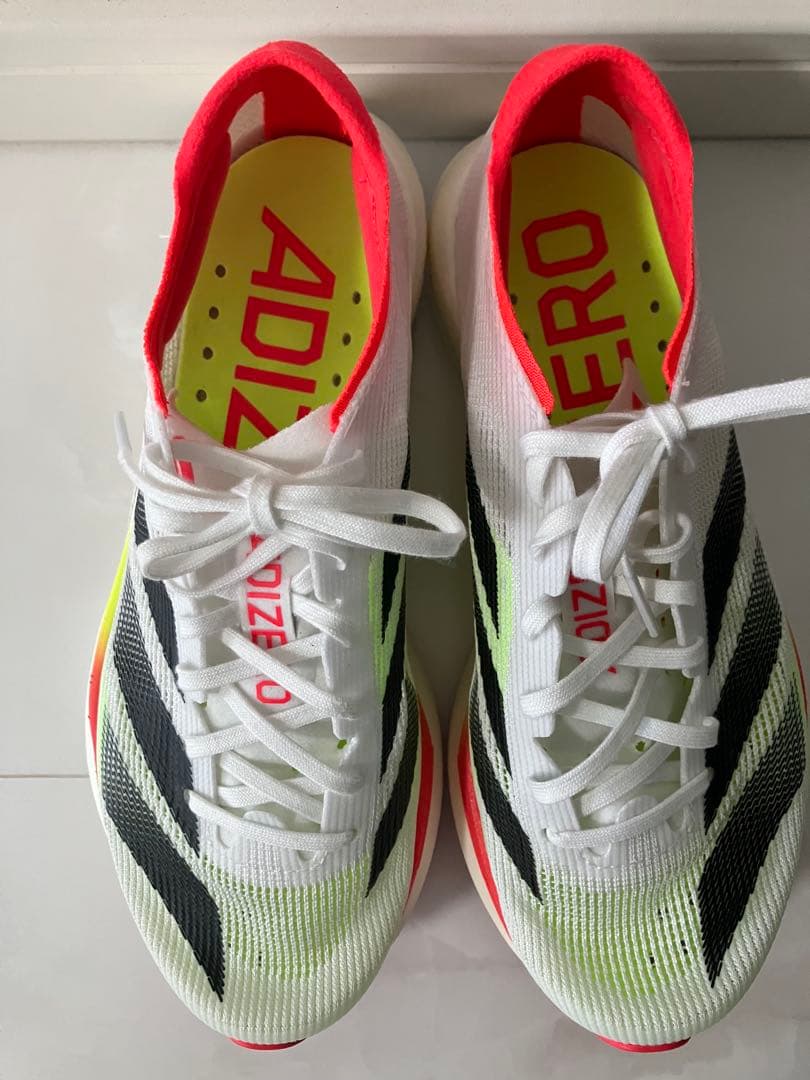 adidasアディゼロ タクミセン10 22.5cm