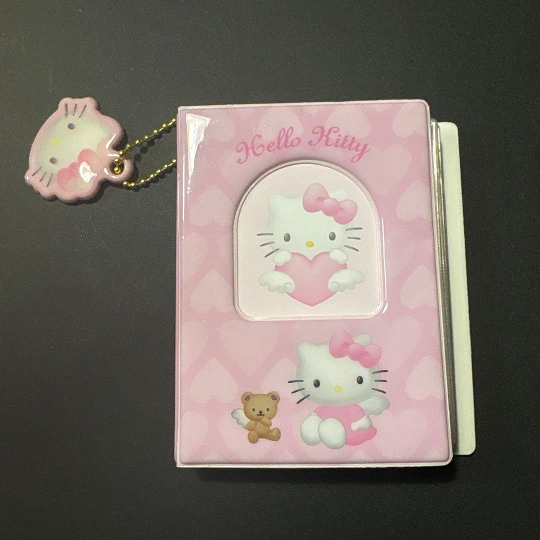 韓国限定！ハローキティ カードケース キーホルダーステッカー付き