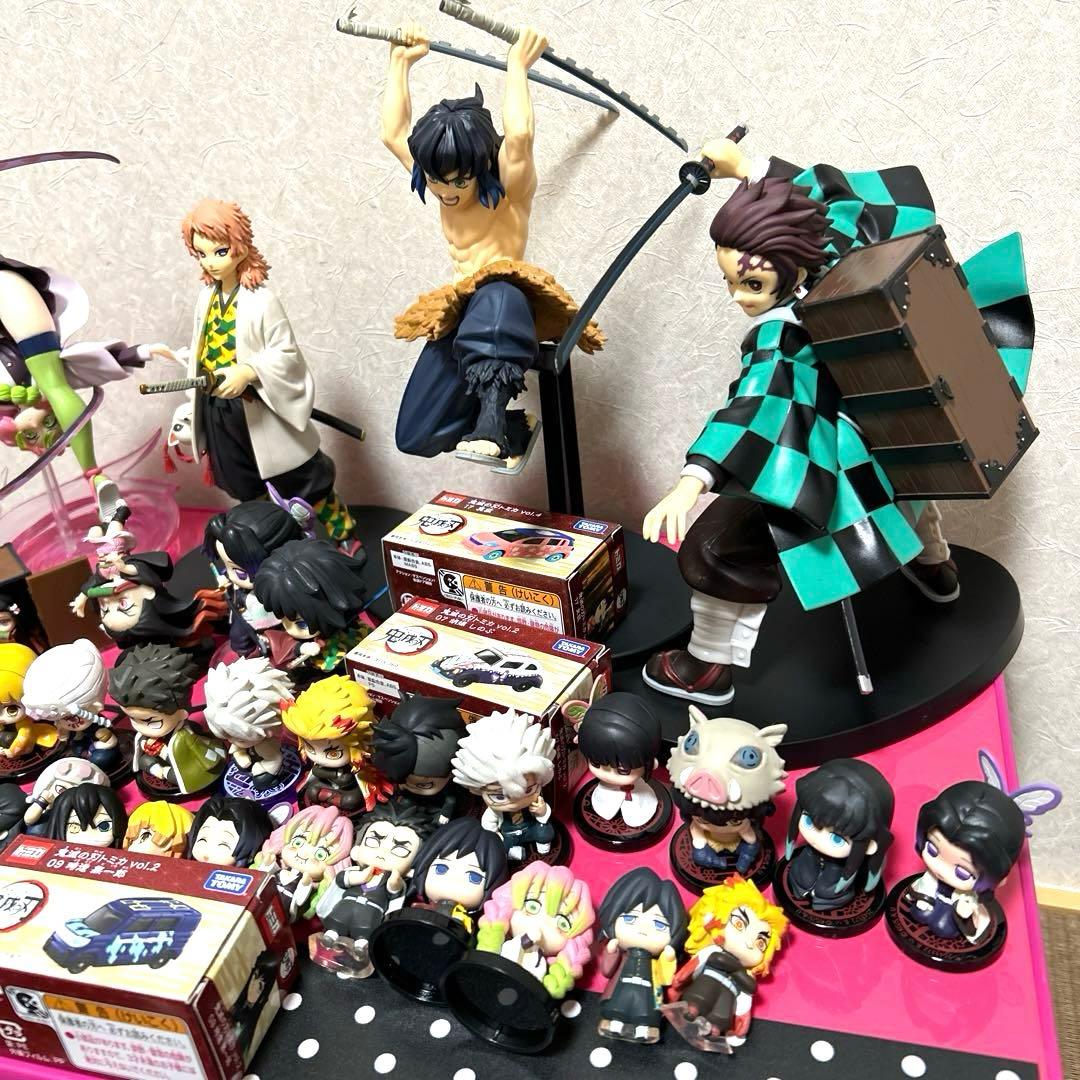 ❤鬼滅の刃 まとめ売り グッズ フィギュア❤ - メルカリ