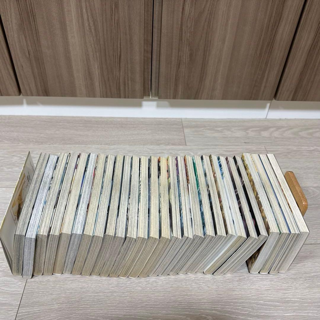 クレイモア DVD全5巻 全巻購入特典アートコレクション付き&単行本1巻ー27巻