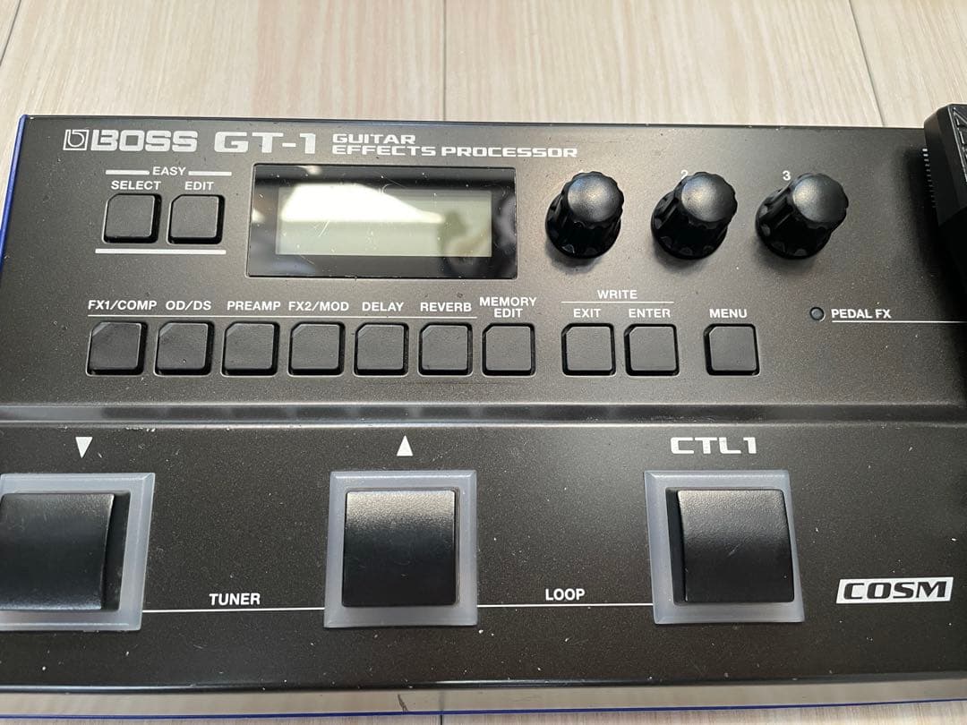 BOSS GT-1 マルチエフェクター 箱・説明書・アダプター付きの通販はau
